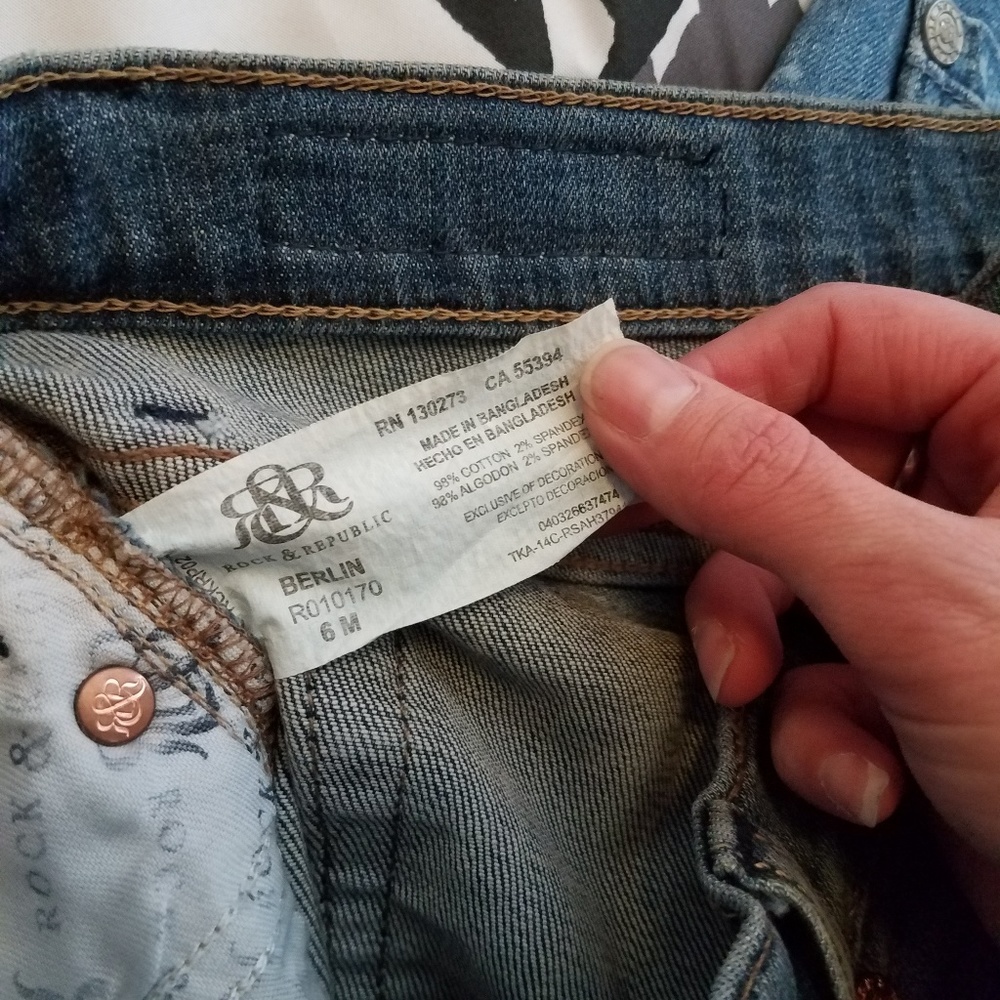 Jeans - Picture 4 of 4